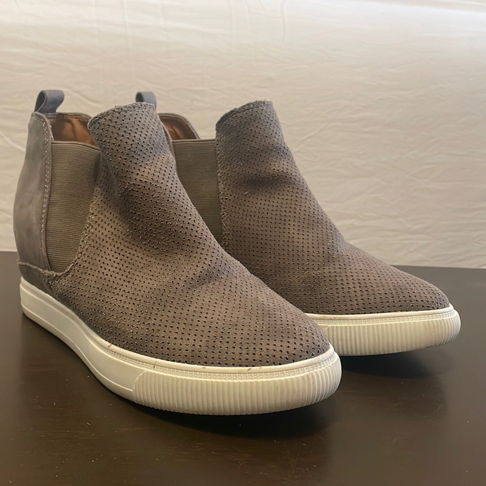 Dolce Vita Kerry Wedge Sneakers, women’s size 9